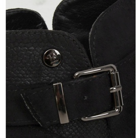 Botki na wysokiej podeszwie czarne CM-8M5 Black 1