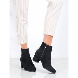Danic Czarne Botki Na Obcasie 1