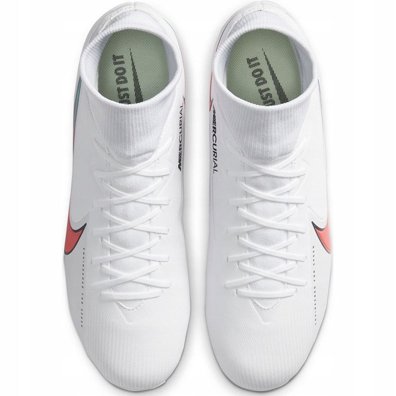 Buty piłkarskie Nike Mercurial Superfly 7 Academy FG/MG AT7946 163 białe białe 1