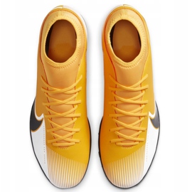 Buty piłkarskie Nike Mercurial Superfly 7 Club Tf AT7980 801 pomarańczowe żółte 1