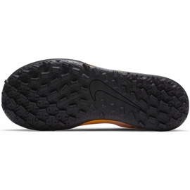 Buty piłkarskie Nike Mercurial Vapor 13 Club Tf PS(V) Junior AT8178 801 pomarańczowy, zółty żółte 1