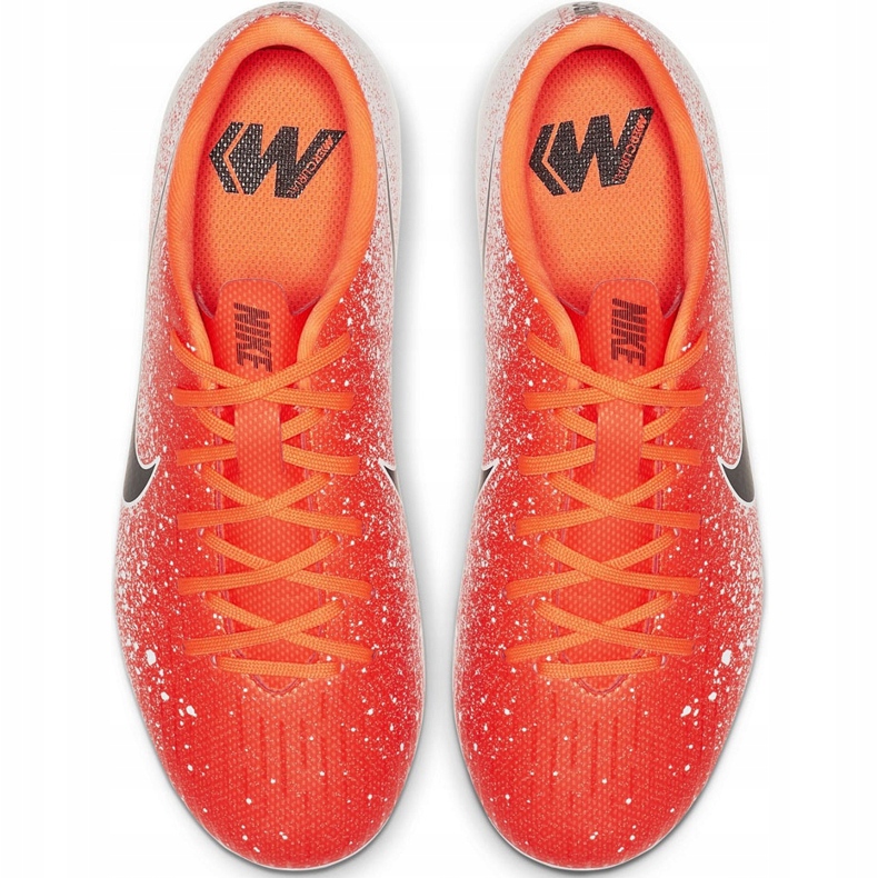 Buty piłkarskie Nike Mercurial Vapor 12 Academy Mg Jr AH7347 801 wielokolorowe czerwone 1