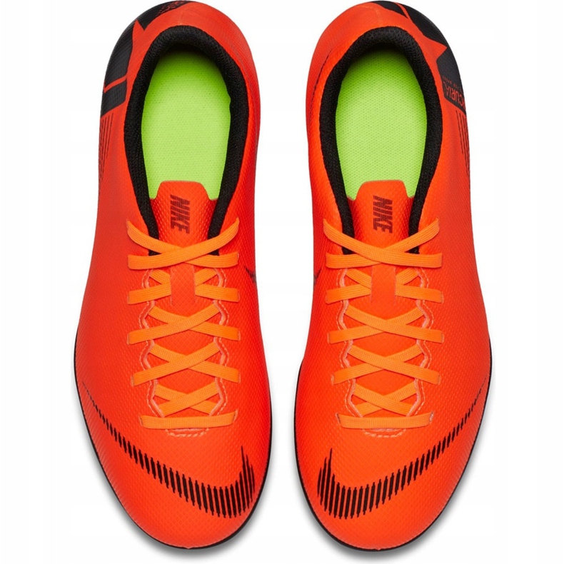 Buty piłkarskie Nike Mercurial Vapor 12 Club Mg Jr AH7350 810 pomarańczowe pomarańczowe 1
