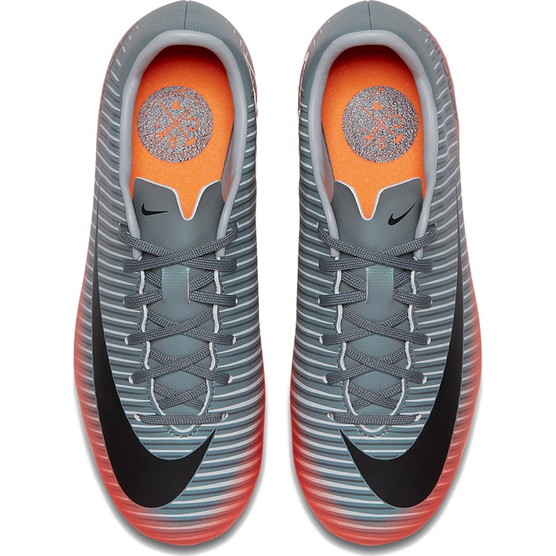 Buty piłkarskie Nike Mercurial Victory 6 CR7 Ag Pro Jr 878643 001 szare 1