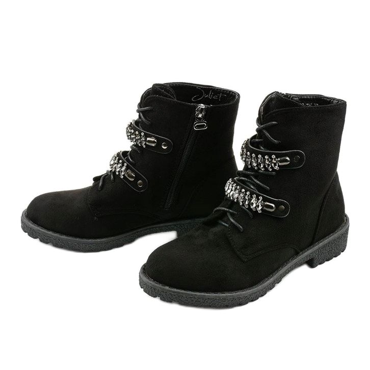 Czarne botki z ozdobnymi paskami Ginoraya 2