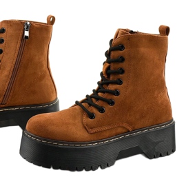 Brązowe sznurowane botki zamszowe Cataela 1