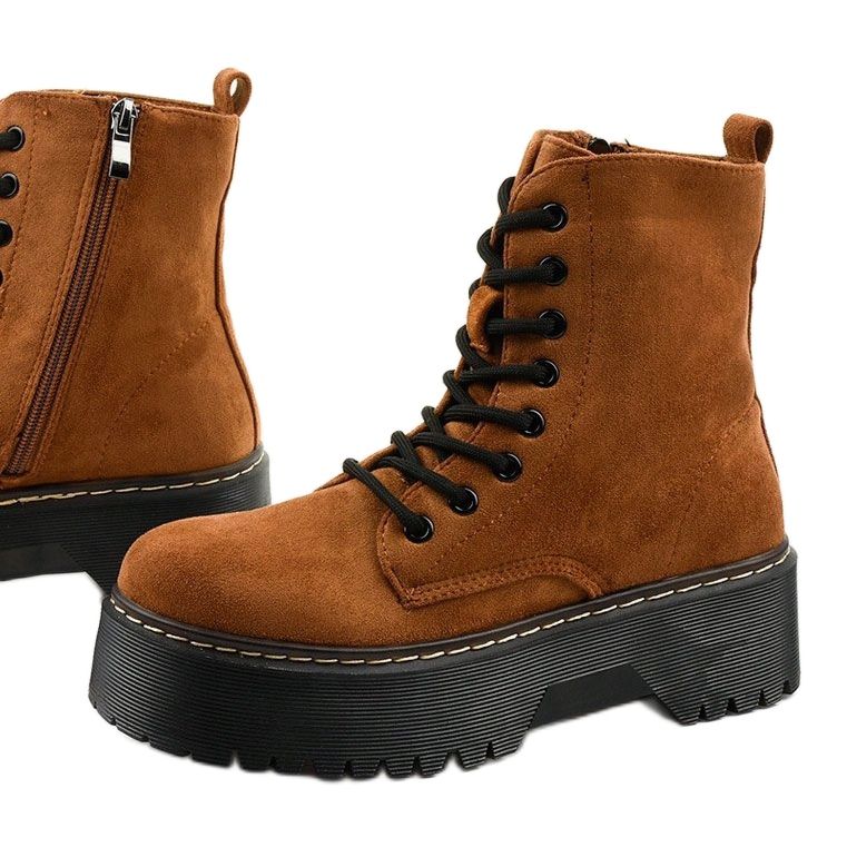 Brązowe sznurowane botki zamszowe Cataela 1