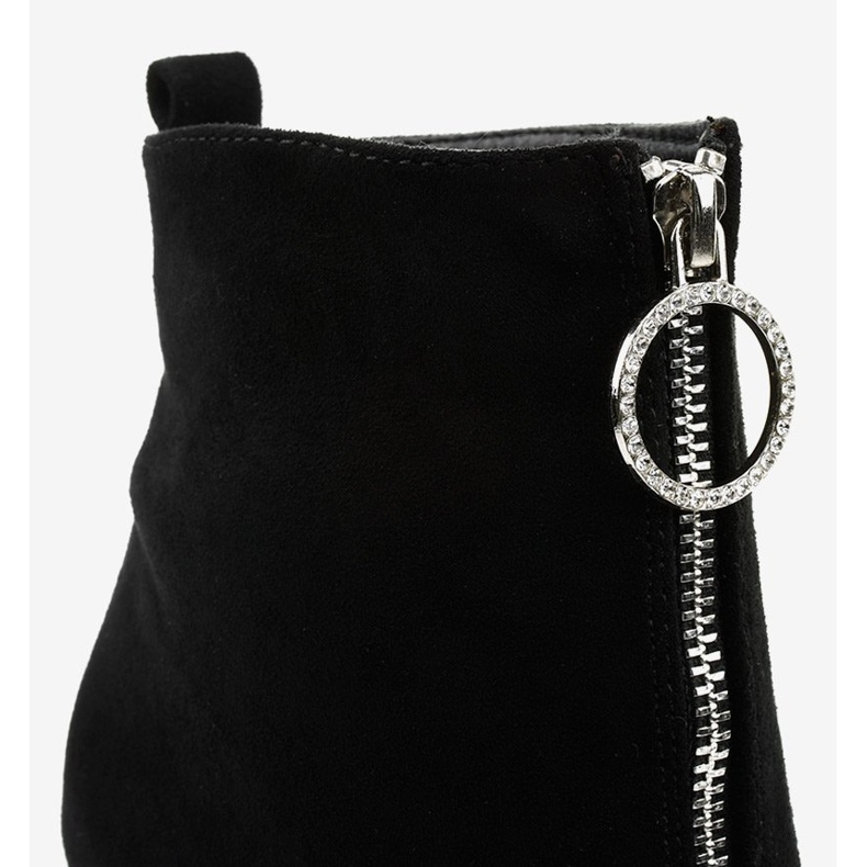 Czarne botki na słupku z eko-zamszu Ginrolyss 2