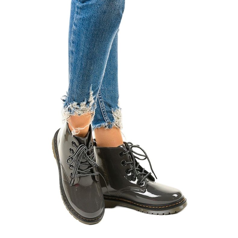 Szare botki workery lakierowane TL143-7 1