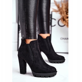 Botki Damskie Wsuwane Na Słupku Eko-Zamsz Czarne Berry 1