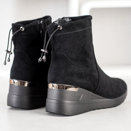 Camo Zamszowe Botki Na Koturnie czarne 1