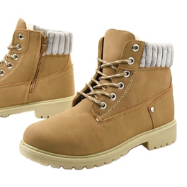 Camel traperki sznurowane Brunstane wielokolorowe 1