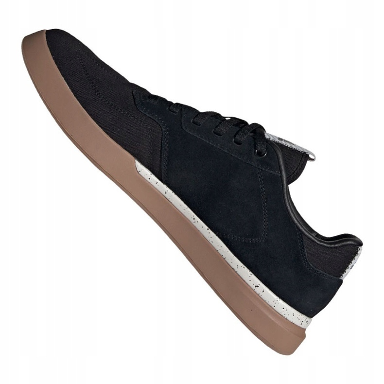 Buty adidas Sleuth M EE8893 czarne 2