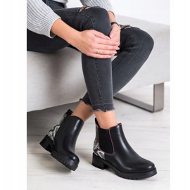 SHELOVET Wygodne Botki Snake Print białe czarne 1