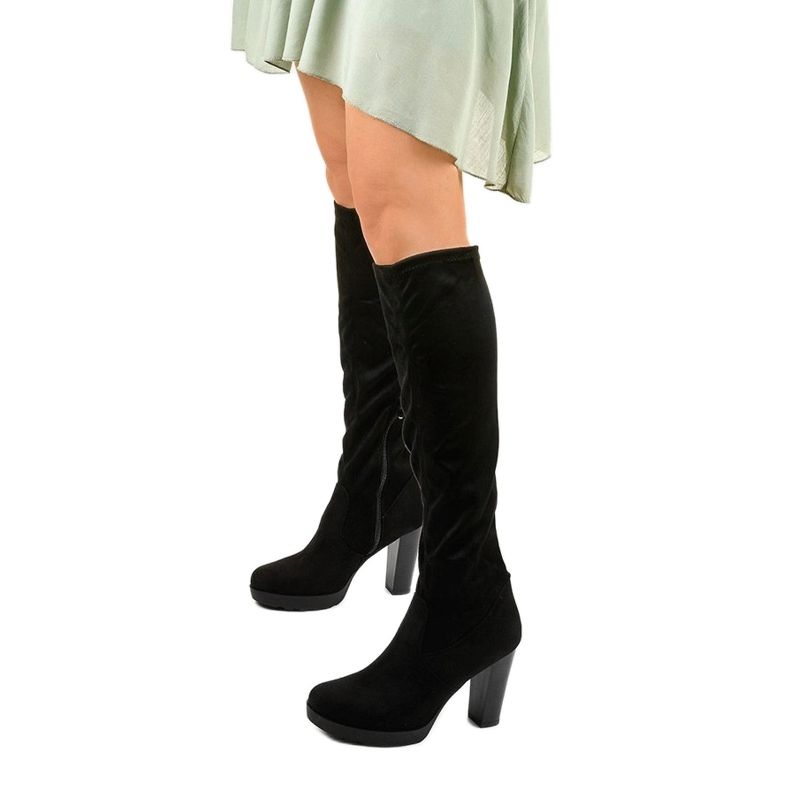 Czarne kozaki na słupku z zamszu Funnyfreeze 1