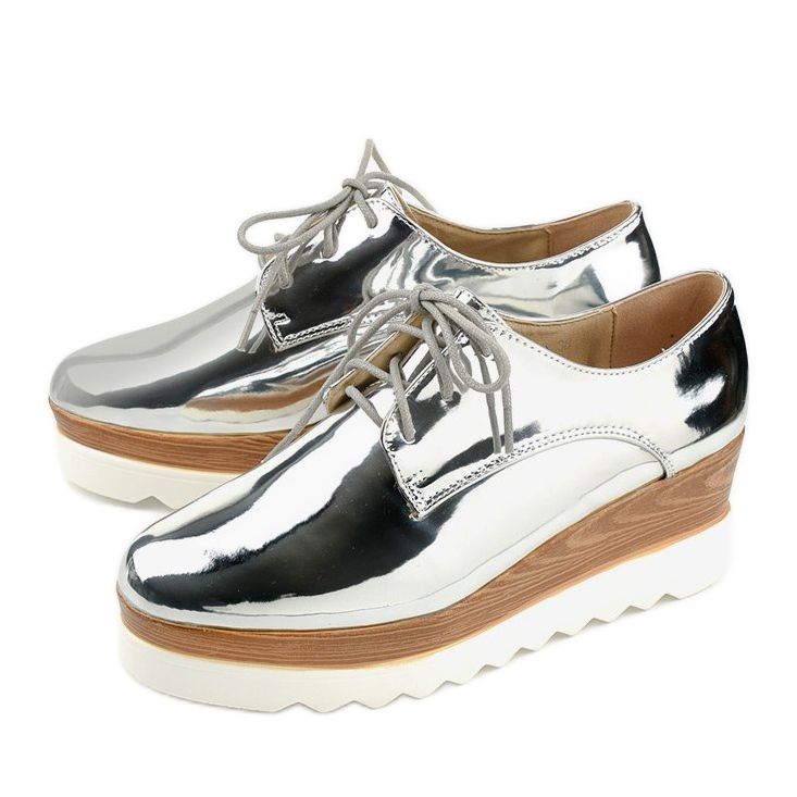 Srebrne półbuty wsuwane z ćwiekami GF-FD9 srebrny 2