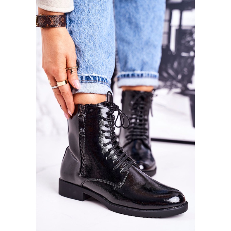 PJ1 Klasyczne Damskie Ocieplane Botki Lakierowane Czarne Simplicity 2