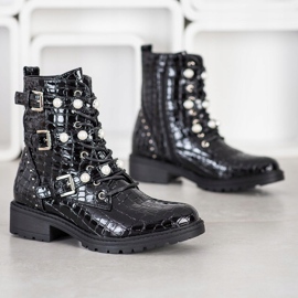Super Me Lakierowane Workery Snake Print czarne 1