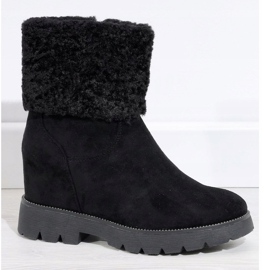 Czarne zamszowe botki ocieplane Bodri 1