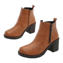 Vices T128-68-camel brązowe 1