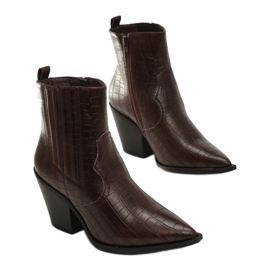 Vices 7338-54-brown brązowe 1