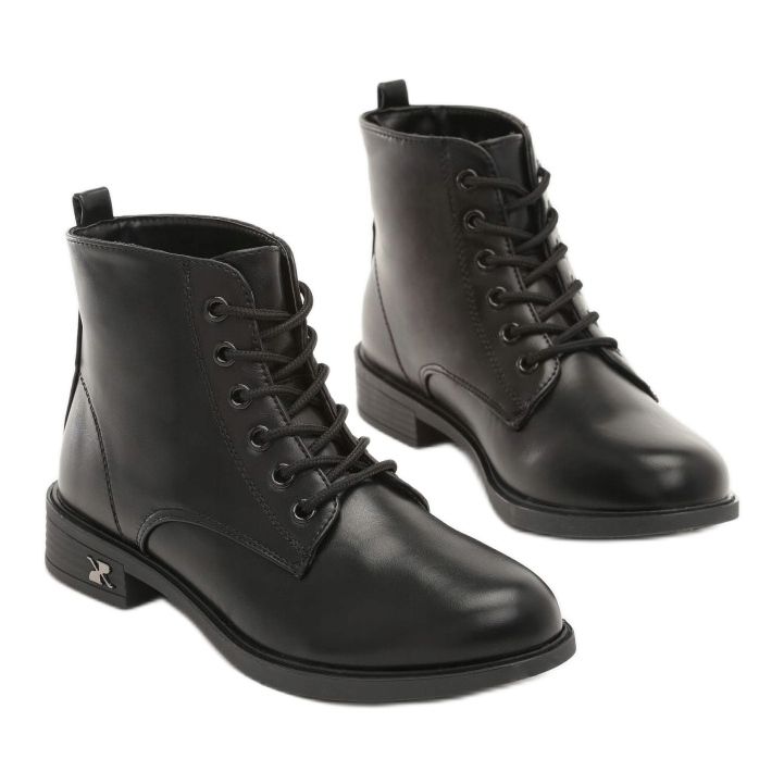 Vices 8520-1A-38-black czarne 1