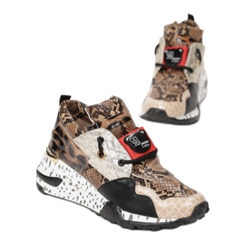 Vices 8475-54-brown brązowe 1