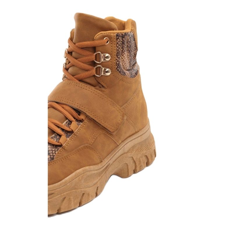 Vices 8482-68-camel brązowe 1