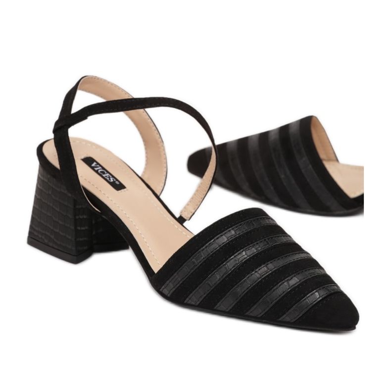 Vices 3372-38-black czarne 1