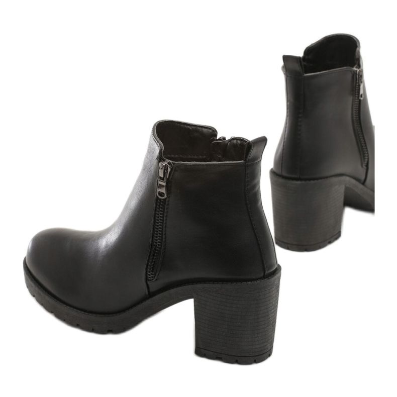 Vices T128-38-black czarne 1