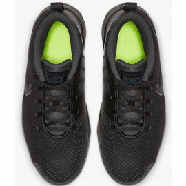 Buty dla dzieci Nike Team Hustle Quick 2 czarne AT5298 001 1