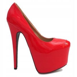Wysokie Lakierowane Szpilki Na Platformie D905 Czerwony czerwone 1