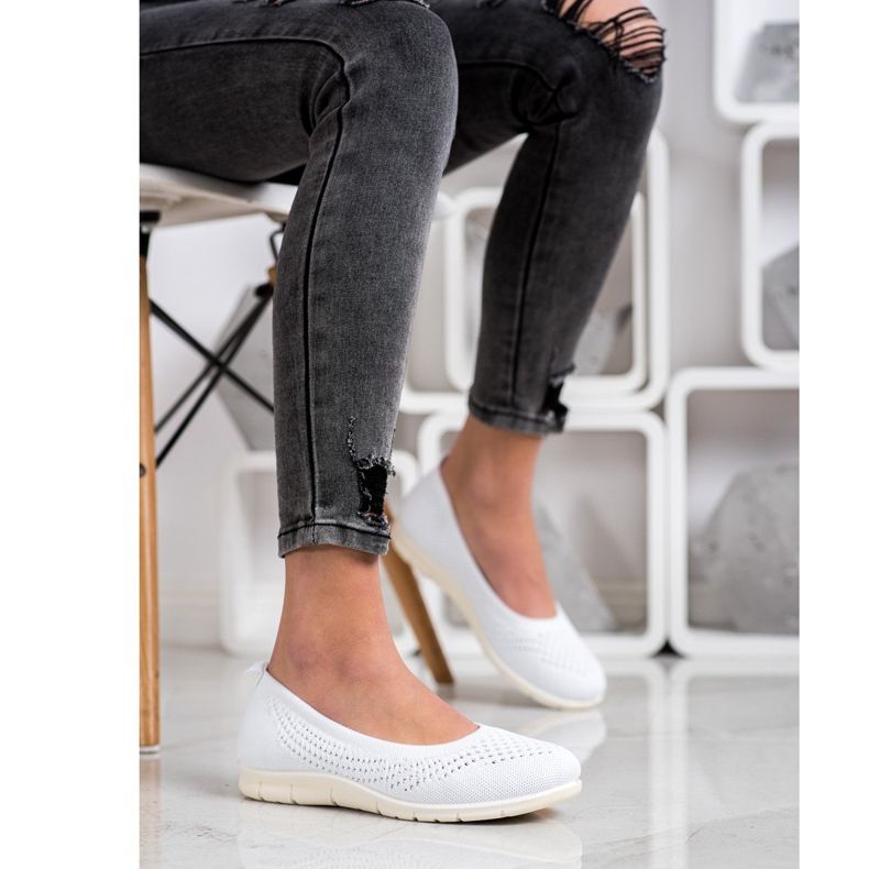 Goodin Ażurowe Slipony białe 1