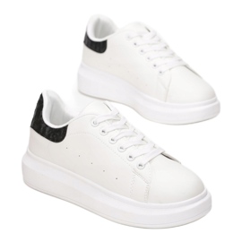Vices 8538-99-white/black białe 1