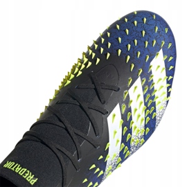 Buty piłkarskie adidas Predator Freak.1 Ag M FY0742 czarne czarne 2