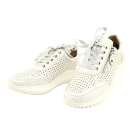 Caprice buty sportowe wiązane tęg.H 23750 white comb białe srebrny 2