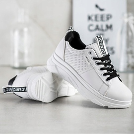 SHELOVET Sneakersy Na Białej Platformie Nice 4