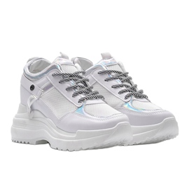 Białe sneakersy na grubej podeszwie Johana 1