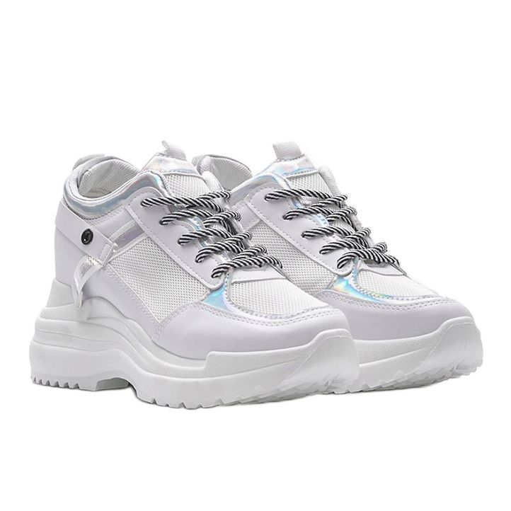 Białe sneakersy na grubej podeszwie Johana 1