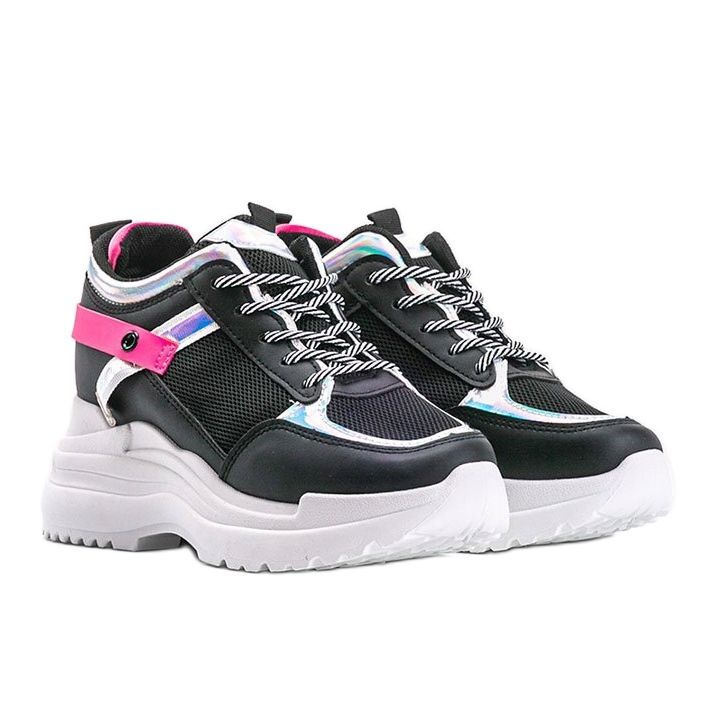 Czarne sneakersy na grubej podeszwie Johana 1