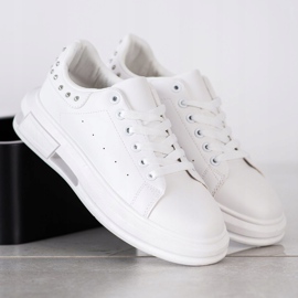 SHELOVET Sneakersy Z Ćwiekami białe 2