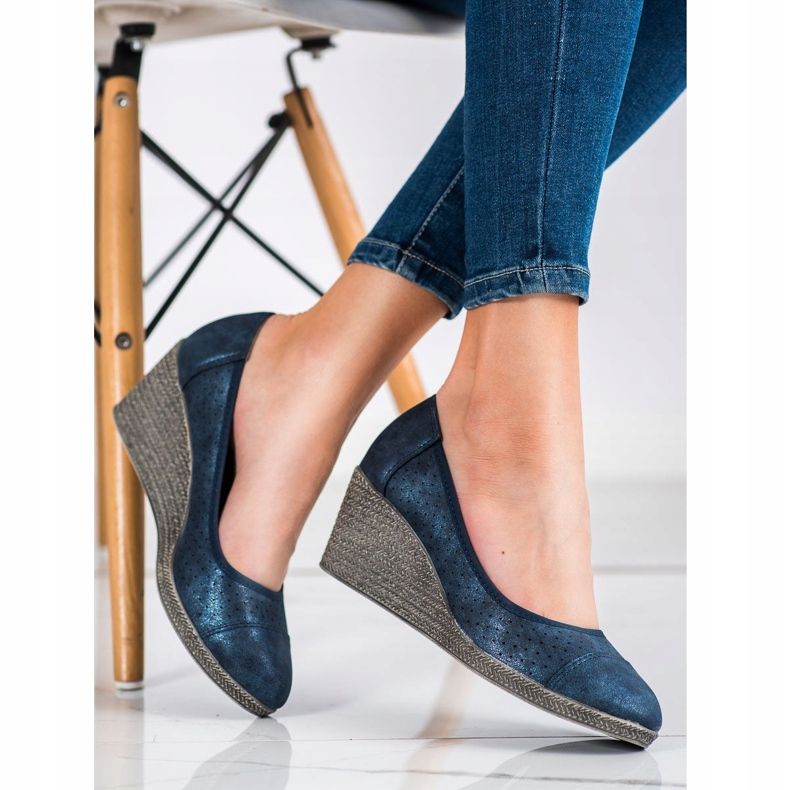 Goodin Granatowe Czółenka Na Koturnie 1