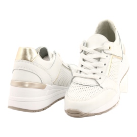 Sportowe buty damskie Filippo DP2003/21 białe złoty 3