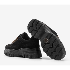 Czarne sneakersy na grubej podeszwie Cecilia 1