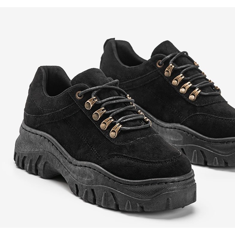 Czarne sneakersy na grubej podeszwie Cecilia 2