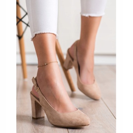 Czarne Czółenka Sergio Leone 1