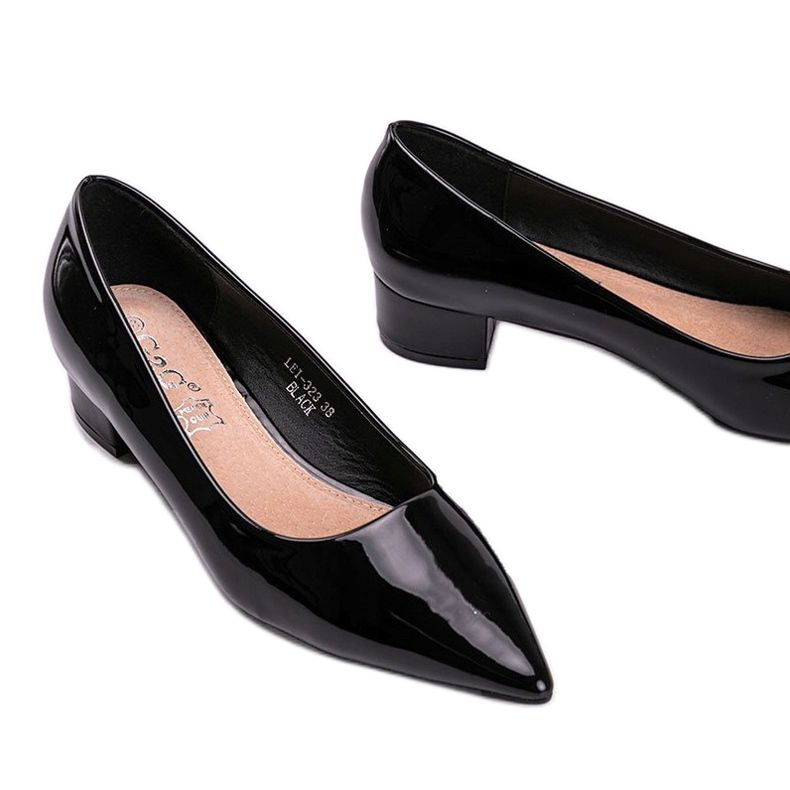 Czarne czółenka lakierowane na klocku Anabel 2