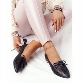 Ażurowe Mokasyny Na Srebrnym Obcasie Vinceza 21-10602 Czarne 1