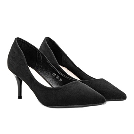 Czarne czółenka na szpilce z eko-zamszu Anissa 1