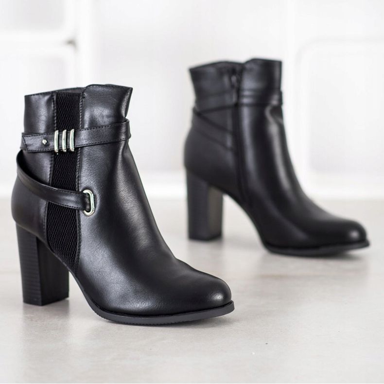 Queen Vivi Botki Z Ozdobnymi Paskami czarne 1